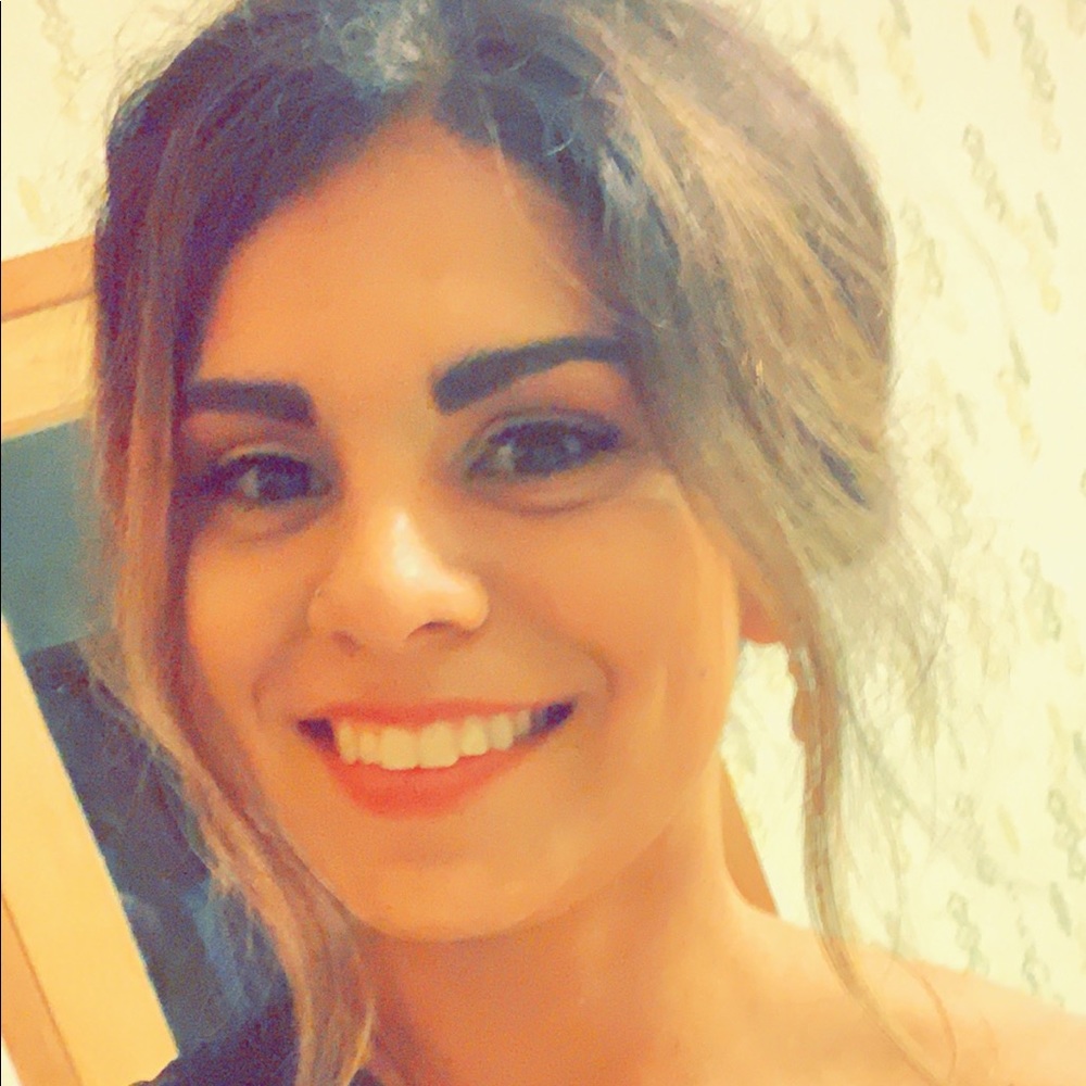 Meet your Posher, Brittnee